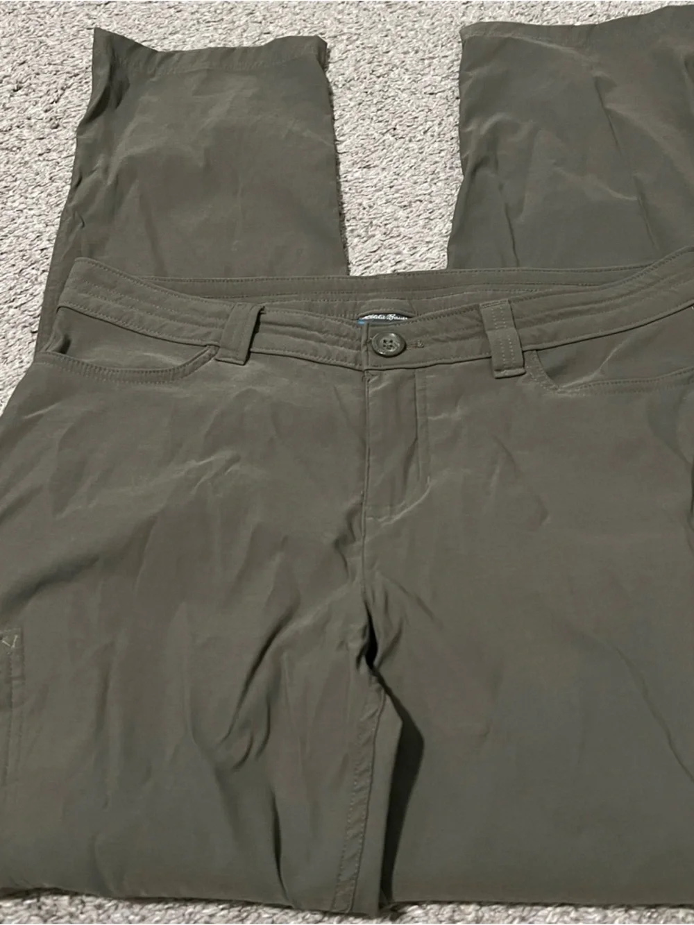 Eddie Bauer Women’s Nylon Blend Olive First Ascent Cargo Hiking Pants Sz 10 - Picture 4 of 13